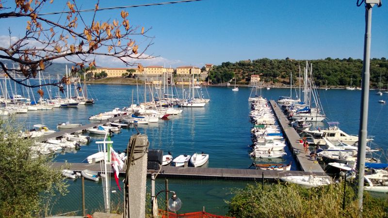 Portido Marina | Noleggio Barche Servizi a Le Grazie